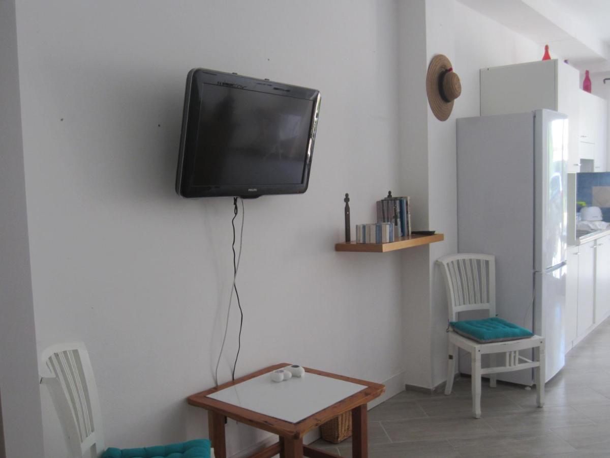 Ferienwohnung Monolocale San Pantaleo Exterior foto